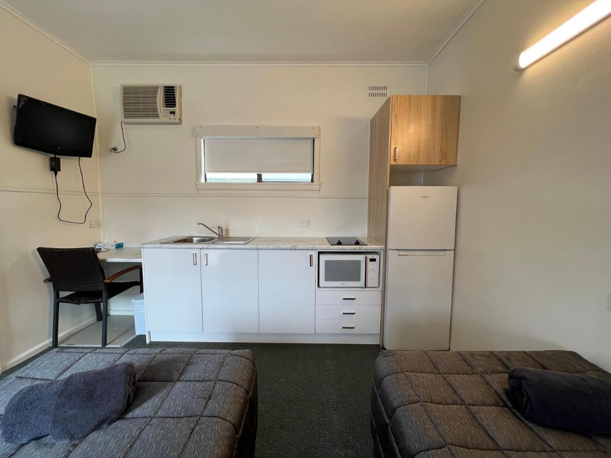 Hi-Way Motel Grafton - Contactless Екстериор снимка