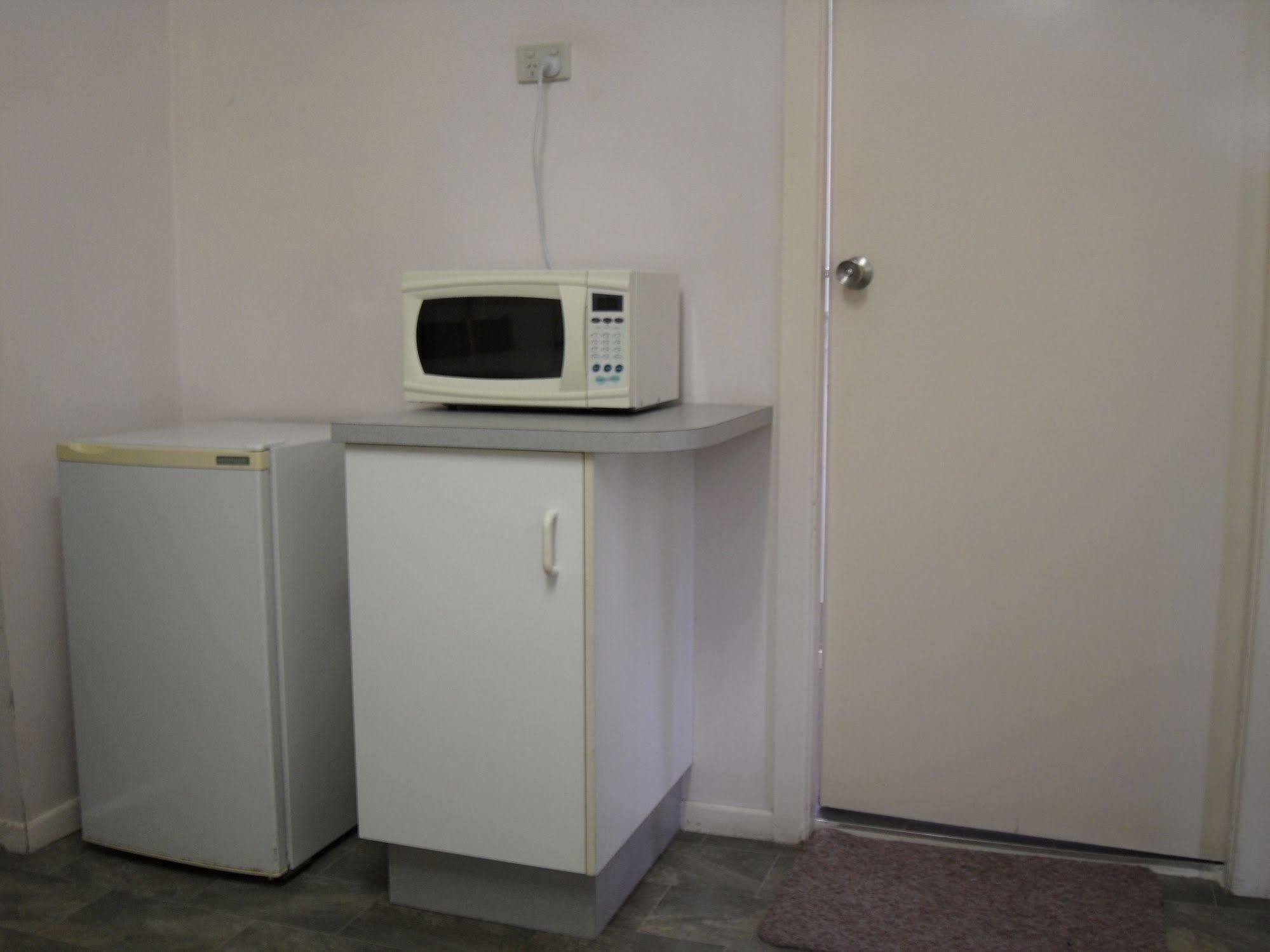 Hi-Way Motel Grafton - Contactless Екстериор снимка